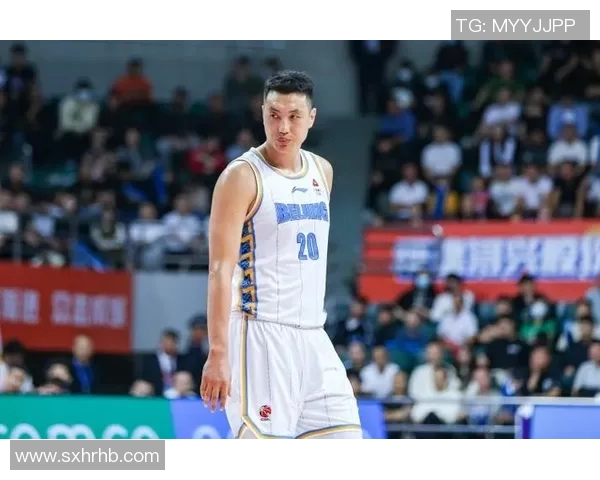 翟晓川：从篮球场上的拼搏者到生活中的多面手，探索他的成长与蜕变之路