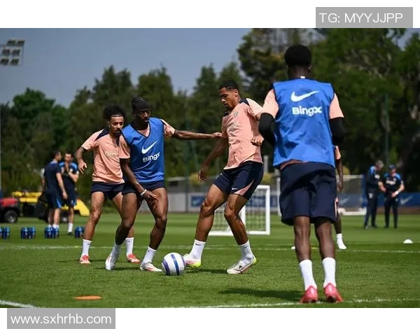 切尔西与曼联对决前瞻分析及比赛结果预测全面解析 切尔西与曼联对决前瞻分析及比赛结果预测全面解析