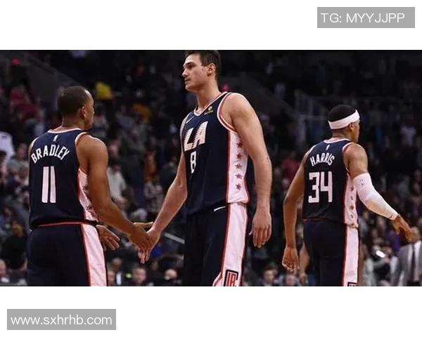 奥特与罗森博格的精彩对决比分揭晓赛季最新战绩分析