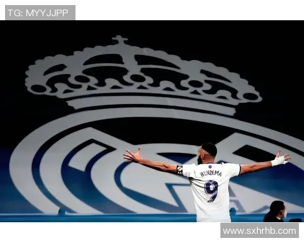 本泽马：从足球天才到传奇巨星的辉煌旅程与成就分析